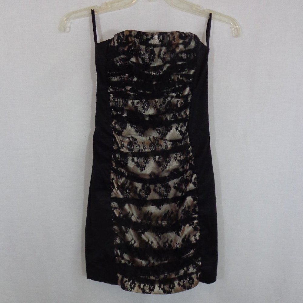 JESSICA McCLINTOC Junior's Strapless Lace Dress 3